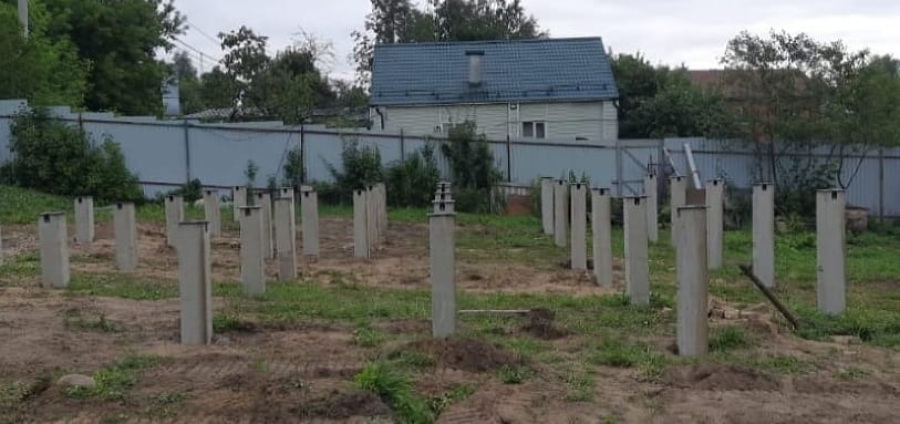 Фундамент на забивных ЖБ сваях