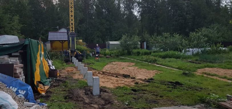 Фундамент на забивных ЖБ сваях